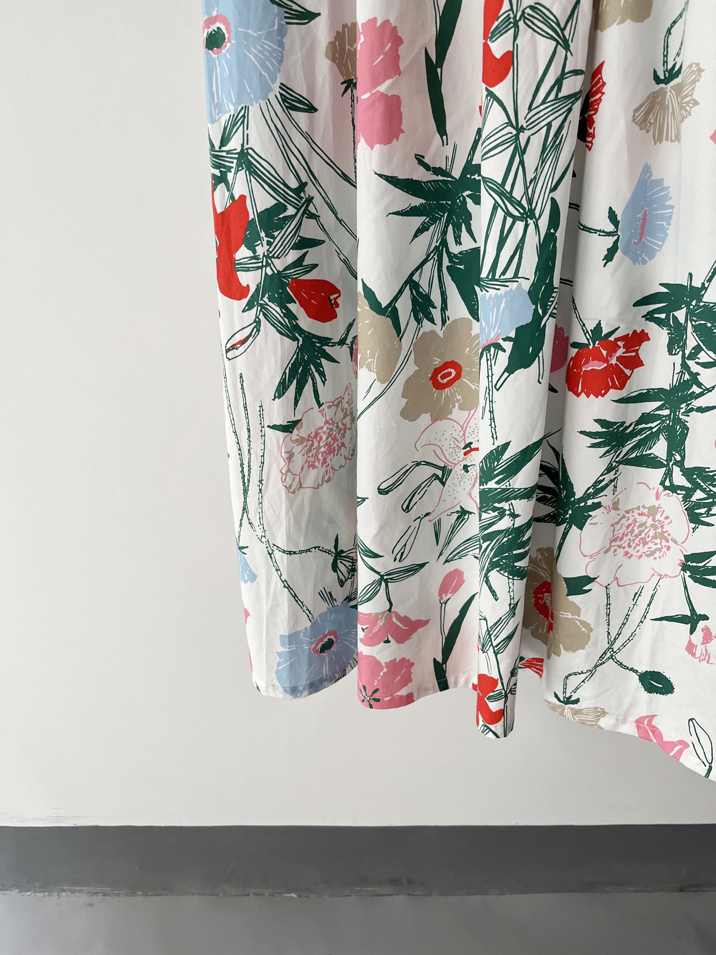 High Waist Slimming A-Line Skirt with Comfortable Cotton Fabric