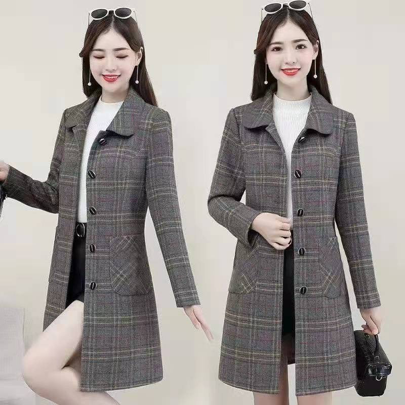 Plaid Woolen Coat with Casual Japanese Style for Autumn Wear