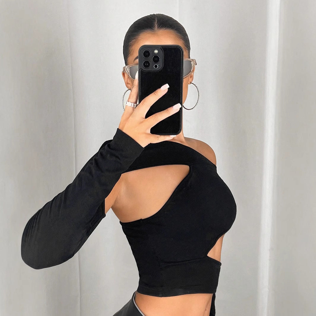 Slim Fit Off-the-Shoulder Navel T-Shirt with Irregular Design