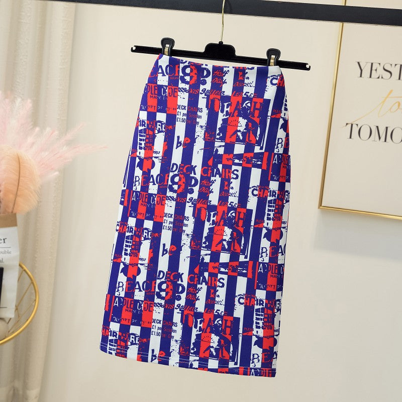 Pencil Skirt with Elegant Printed Design for a Chic Look
