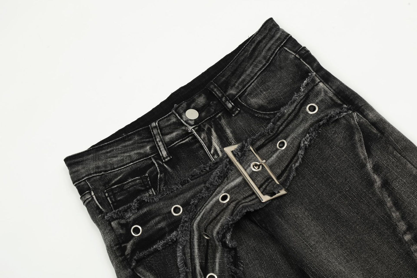 Flared Frayed Jeans with Stretchy Comfort for Effortless Style