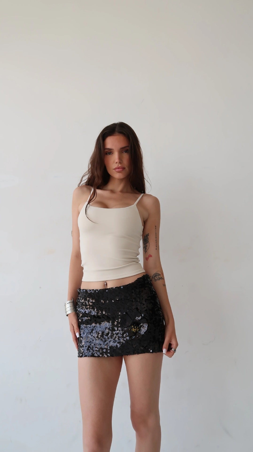 High Waist Miniskirt with Sequined Bow Decoration for a Flirty Look