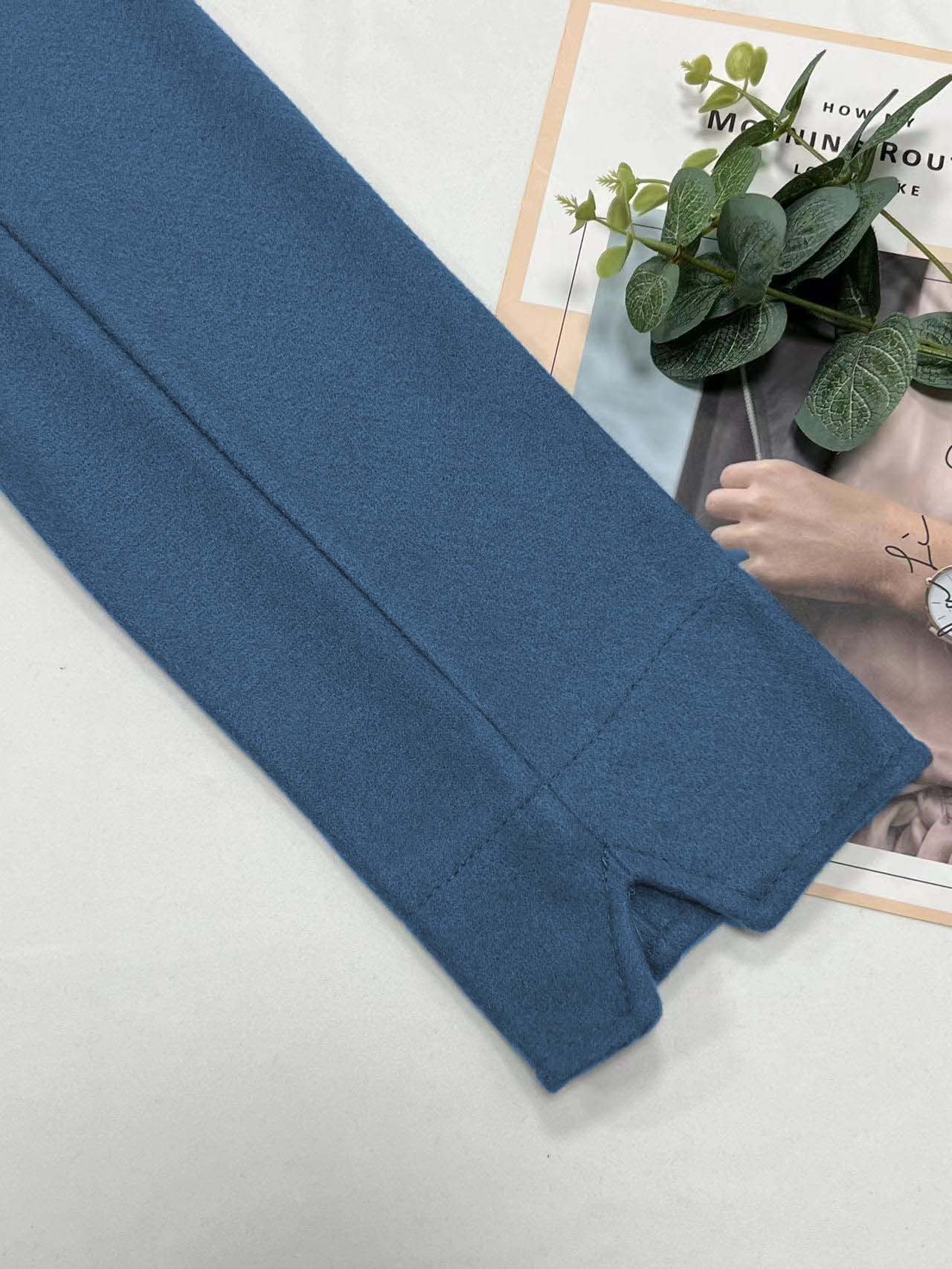 Minimalist Long Sleeve Lapel Button Slim-fit Woolen Coat