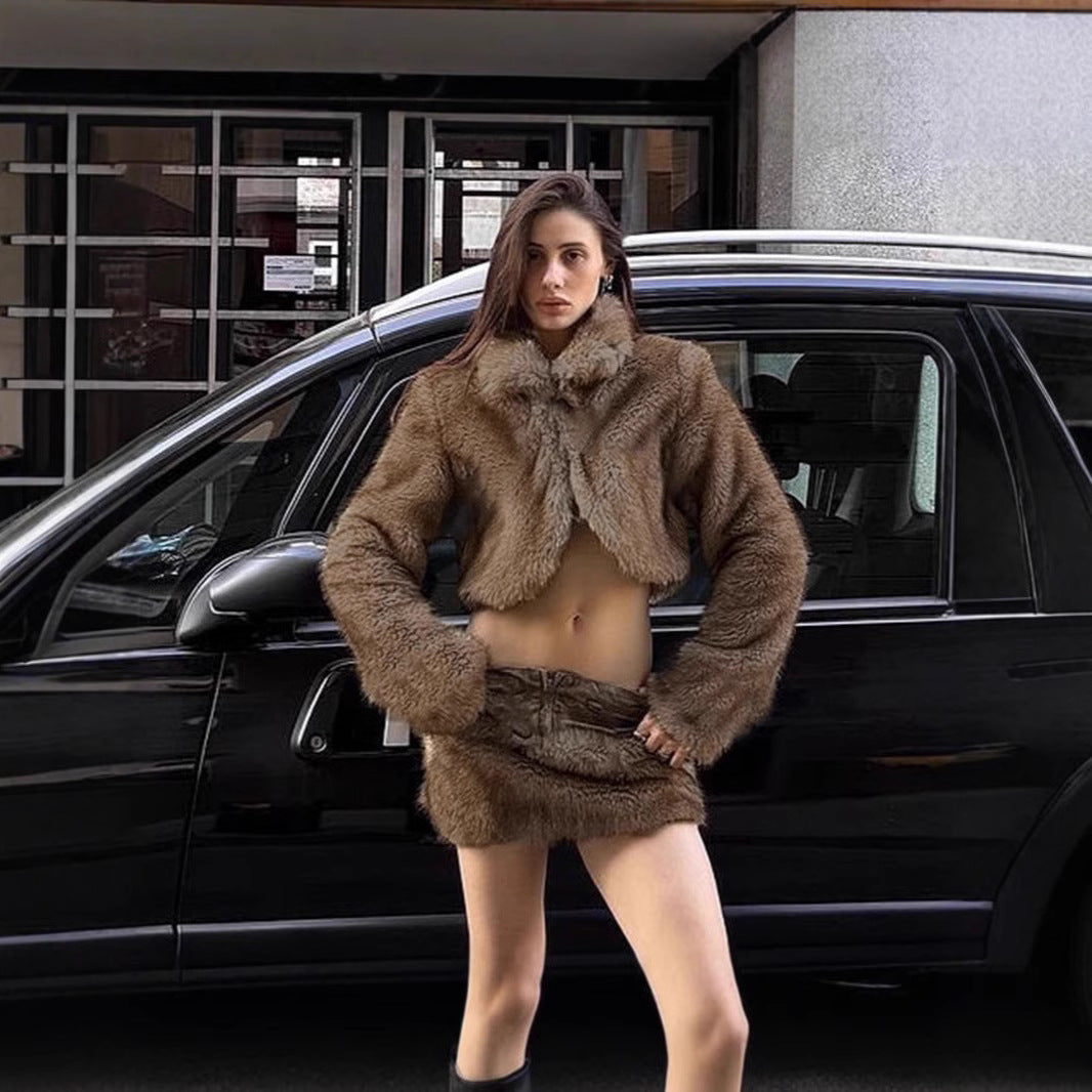 Retro Short Furry Skirt with Stylish Zipper Detail