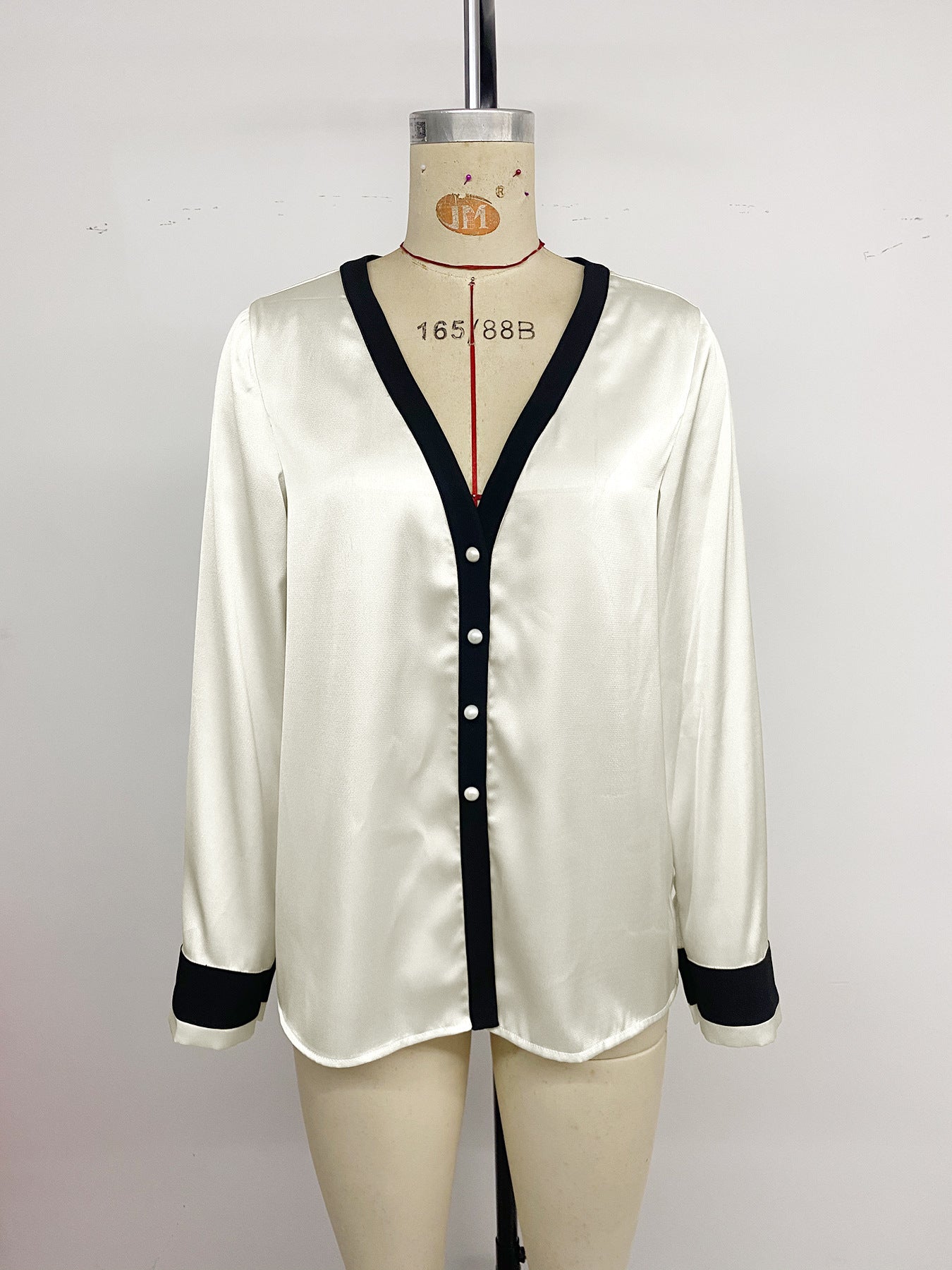 Pearl Button Deep V-neck Color-block Blouse for Elegant Style