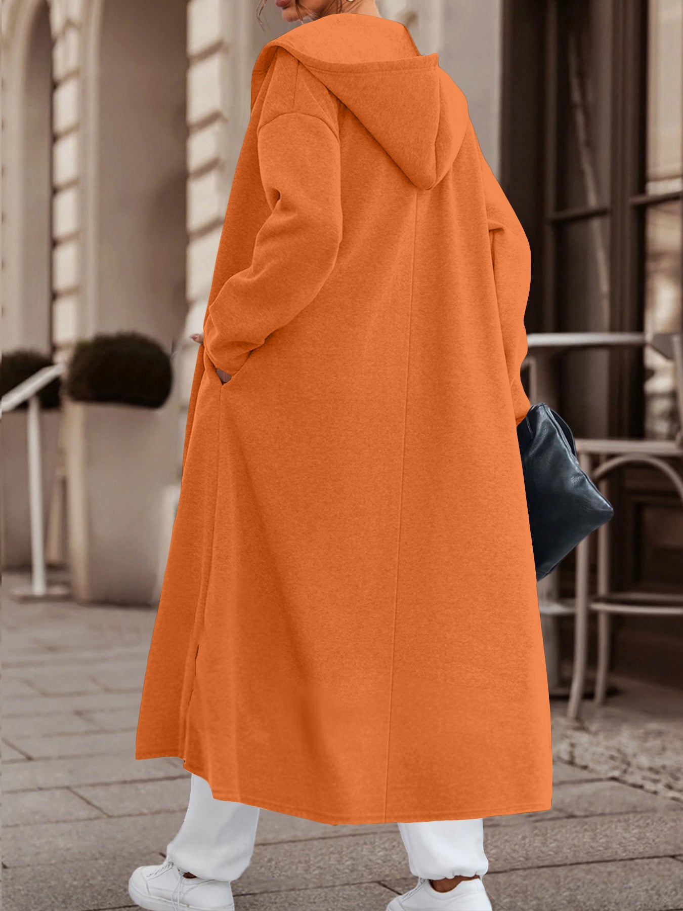 Long Cardigan Jacket with Versatile Colors and Cozy Fabric